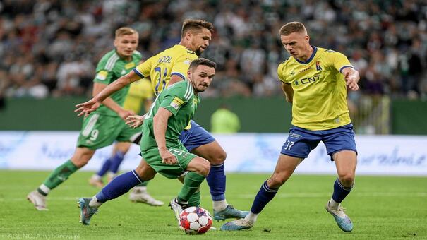 Nhận định Lechia Gdansk vs Motor Lublin 1h30 ngày 27/7 (VĐQG Ba Lan 2024/25). Hãy đến FUN88 thể thao trực tuyến.